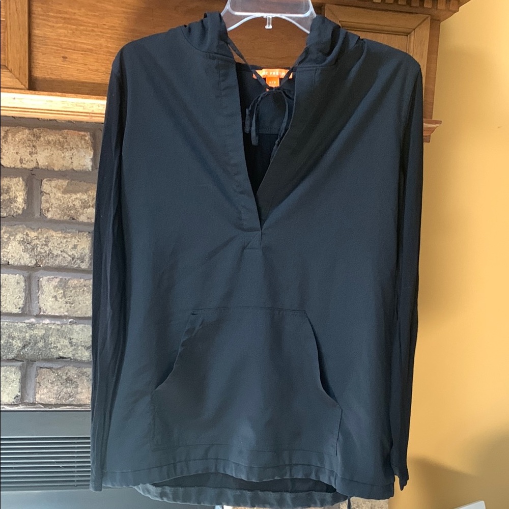 Black Women's Hoodie Top size small guc light weight by joe fresh